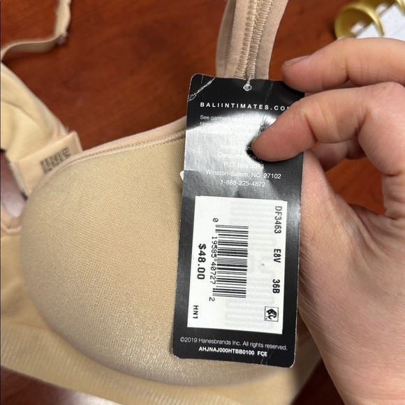 Bali wireless bra 36B // 102246 - Picture 2 of 2